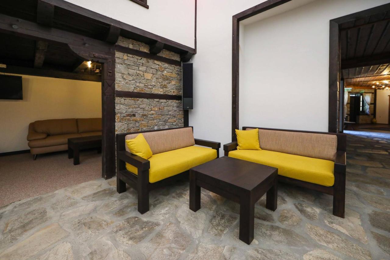 Hotel Лештен Экстерьер фото