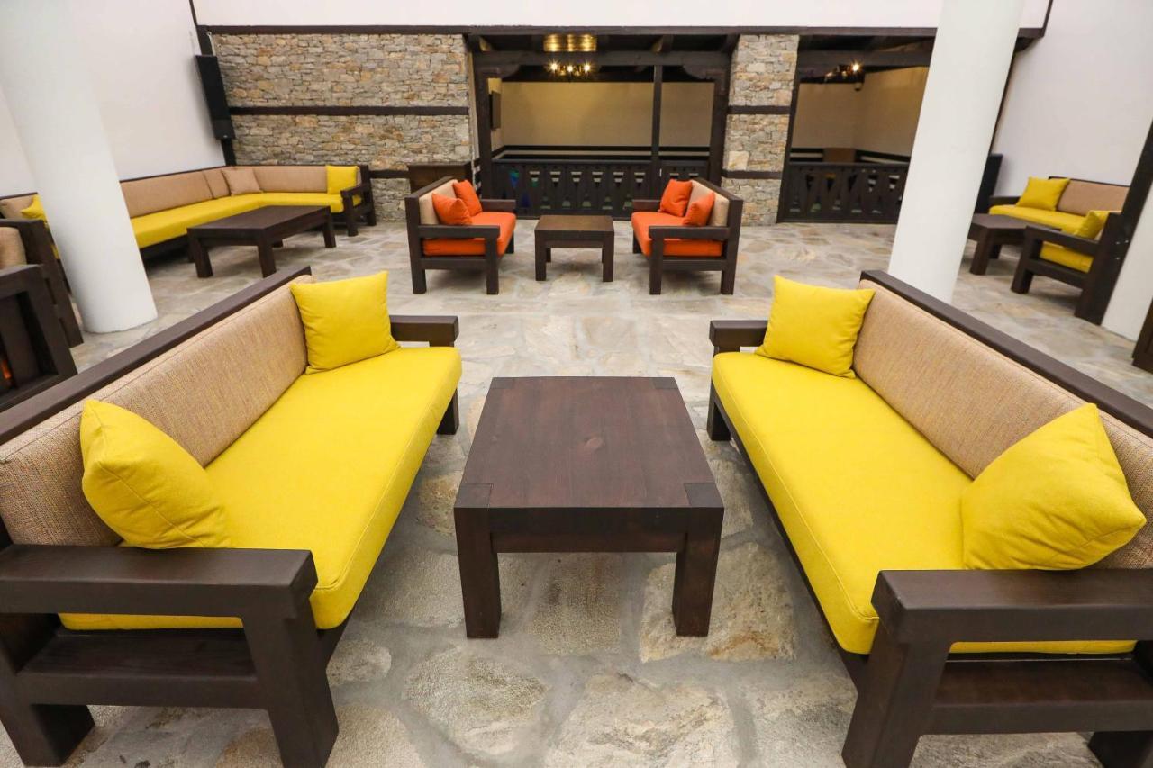 Hotel Лештен Экстерьер фото