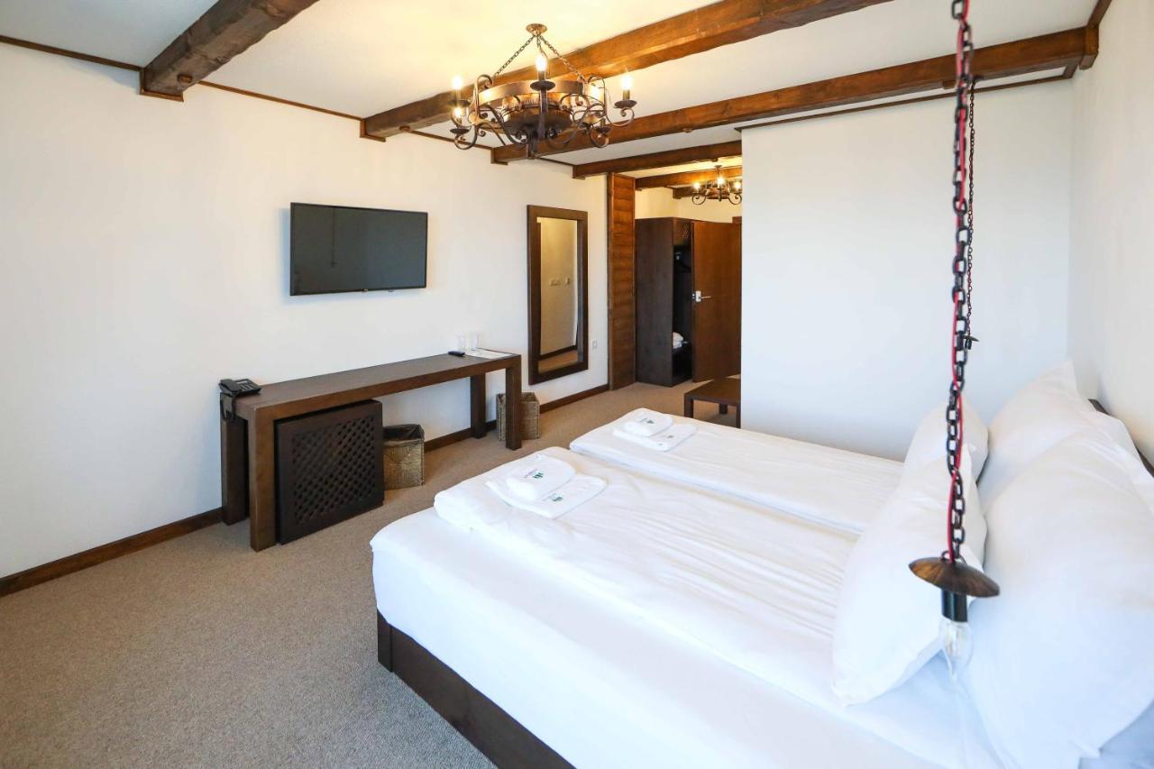 Hotel Лештен Экстерьер фото