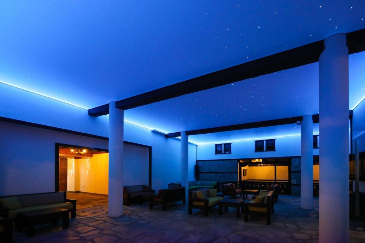 Hotel Лештен Экстерьер фото