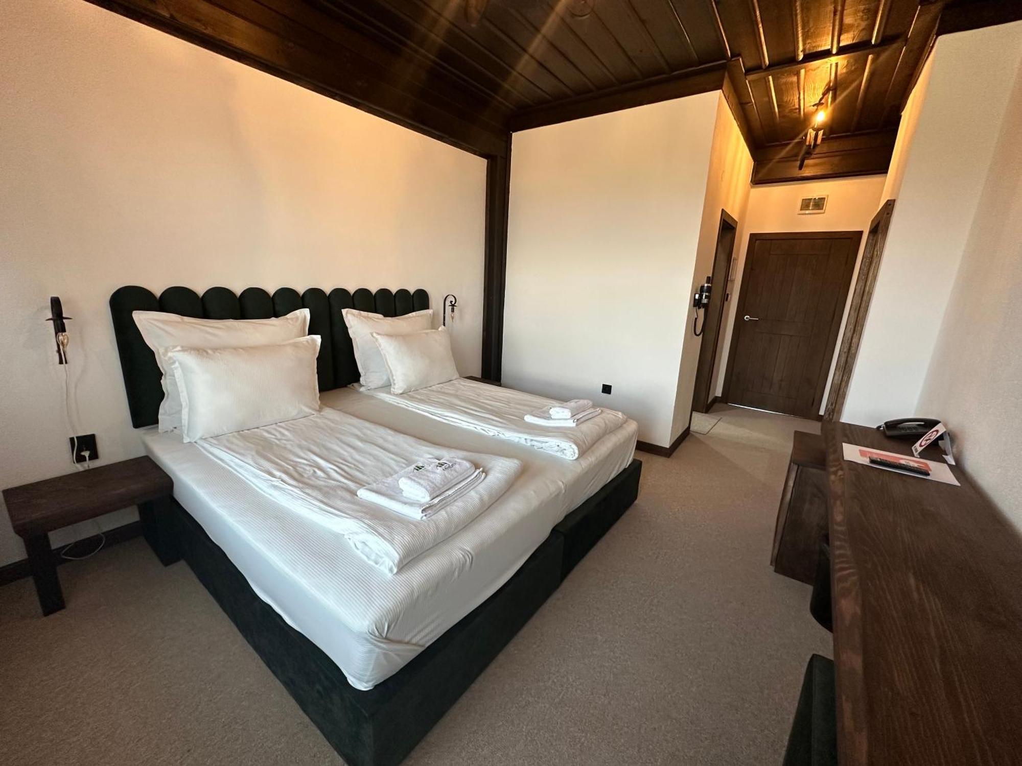 Hotel Лештен Экстерьер фото